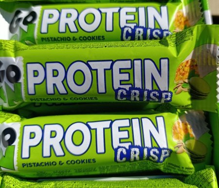 بروتين بار كرنشي بحشوة الفول السوداني والبستاشيو