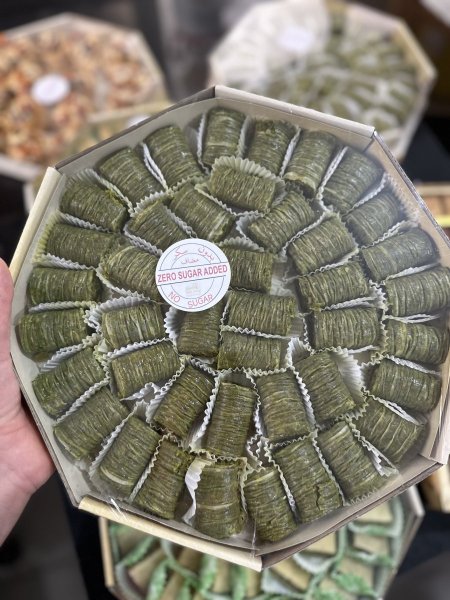 أصابع غلول تركيه بالبستاشيو بدون سكر مضاف وزن صافي كيلو