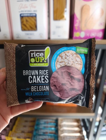 رايس كيك مطلي بالشوكولاته بدون سكر مضاف