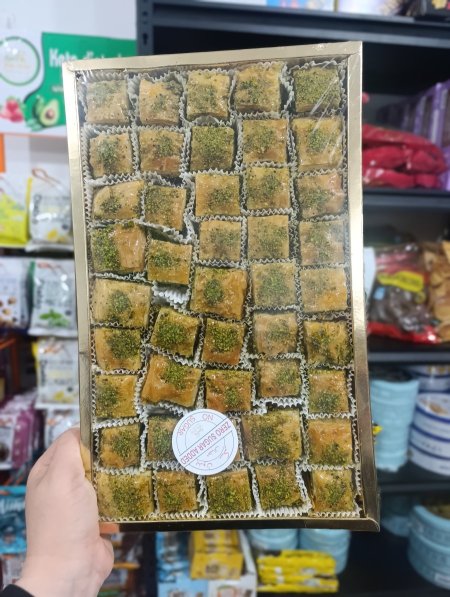 بقلاوة شاميه بالفستق الحلبي بدون سكر مضاف وزن صافي 1200غم