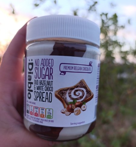 شوكولاته دهن ديابلو بندق وحليب بدون سكر مضاف