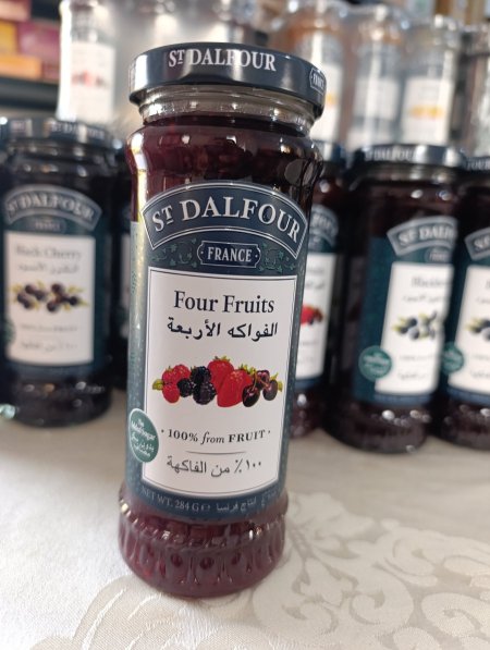 مربى الفواكه الأربعة بدون سكر مضاف وبدون محليات