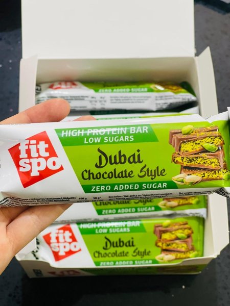 بروتين بار فت سبو باور كولاجين بحشوة البستاشيو 30٪بروتين خالي من السكر المضاف وزيت النخيل 50غم