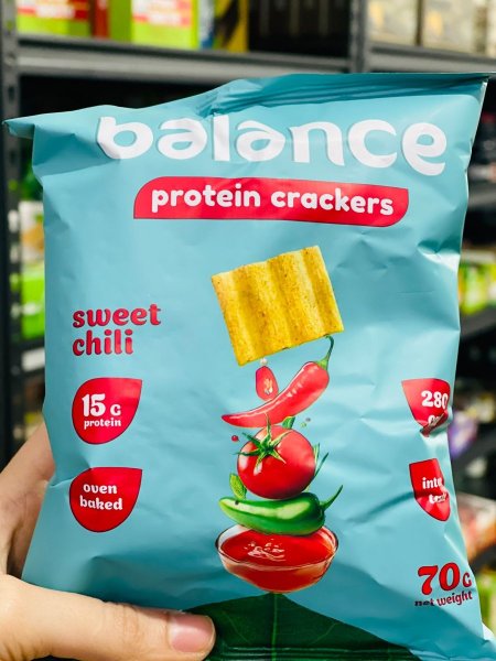 مقرمشات balance بطعم الفلفل الحلو 15غم بروتين مخبوزة بالفرن 75غم