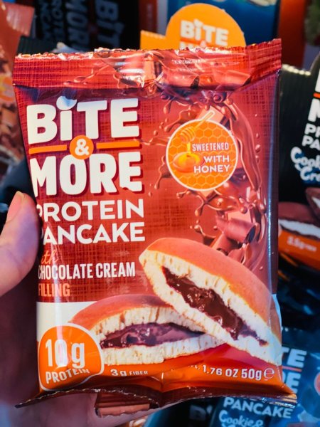 بان كيك Bite &more بكريمة الشوكلاته عالية البروتين بدون سكر مضاف