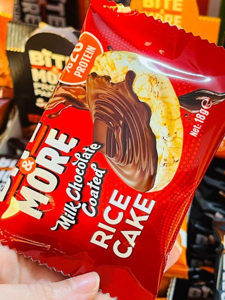 رايس كيك Bite&more مغطى بالشوكولاته 20٪بروتين بدون سكر مضاف 18غم