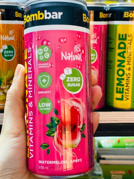 مشروب غازي بطعم البطيخ مدعم بالفيتامينات والمعادن بدون سكر مضاف 330مل