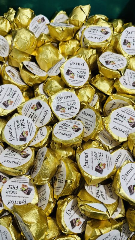 شوكلاته Gourmetبحشوة المكسرات وكريمة الشوكلاته بدون سكر مضاف