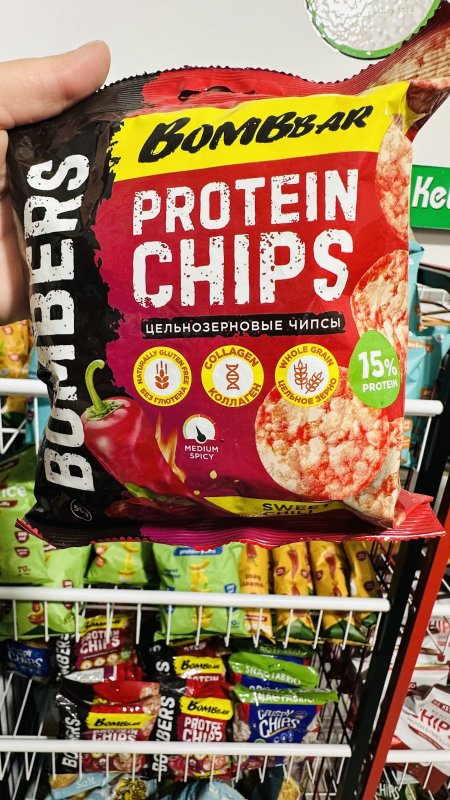 شيبس بومبار عالي البروتين 15%بروتين مخبوز بالفرن 50غم