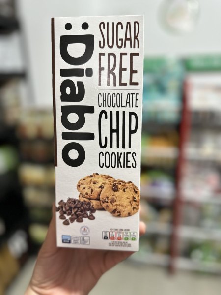 كوكيز ديابلو بحبيبات الشوكلاته بدون سكر مضاف