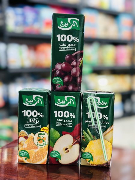 ٤ عصير طبيعي خالي من الإضافات ومن السكر المضاف 185مل