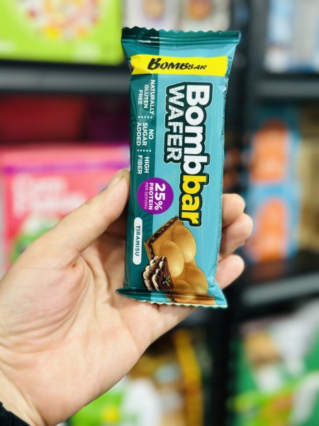 ويفر بومبار تيراميسو خالي من الجلوتين ✨خالي من السكر المضاف ✨25%بروتين عالي الألياف