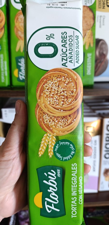 كوكيز القمح الكامل بالسمسم