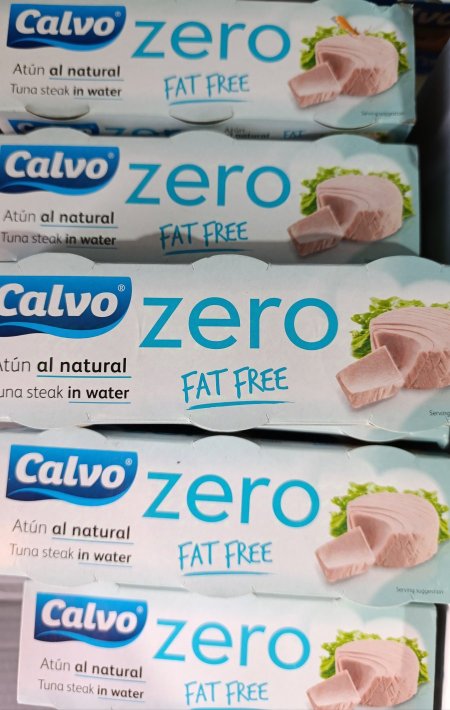 تونا شرائح خالي من الدهون