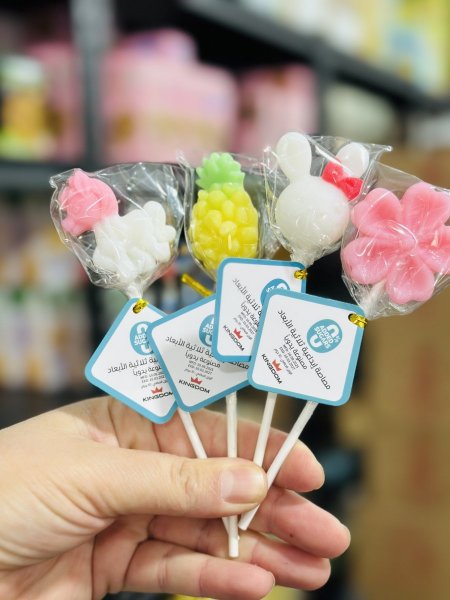 4 مصاصات كينج دوم ثلاثي الأبعاد بدون سكر مضاف 10غم