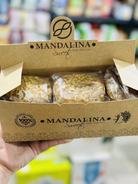 علبه كوكيز الشوفان بالتمر بدون سكر مضاف بدون محليات